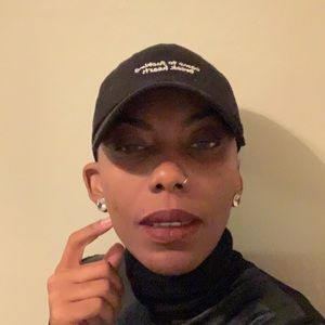 Meet your Posher, Tanqualnike